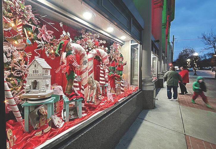 Spirit of the season: 200 block Second Street, Marietta